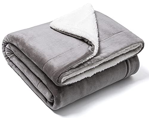 FARFALLAROSSA Oeko-TEX Flauschig Kuscheldecke 130x160 cm - Super Weiche Fleecedecke als Sofaüberwurf - Wohndecke Gelb OE