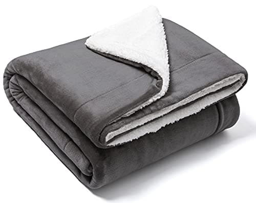 FARFALLAROSSA Oeko-TEX Flauschig Kuscheldecke 130x160 cm - Super Weiche Fleecedecke als Sofaüberwurf - Wohndecke Gelb OE
