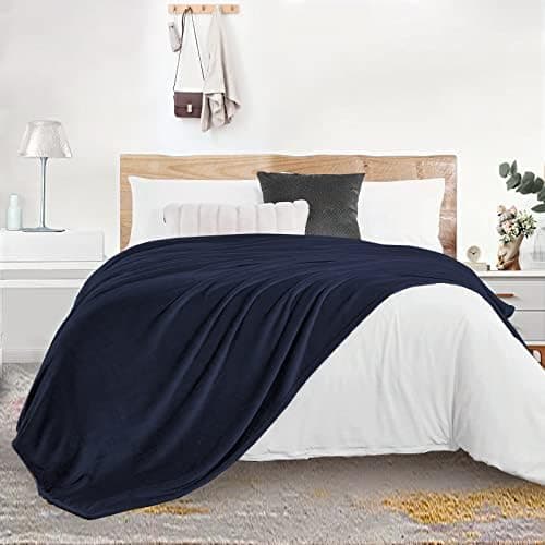 FARFALLAROSSA Oeko-TEX Flauschig Kuscheldecke 130x160 cm - Super Weiche Fleecedecke als Sofaüberwurf - Wohndecke Gelb OE