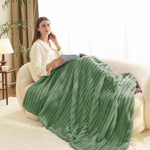 WAVVE Kuscheldecke Flauschig für Zimmer Deko, Sofadecke weicher Fleecedeckenausschnitt, Wohnraum Accessoire 130x150cm Gr