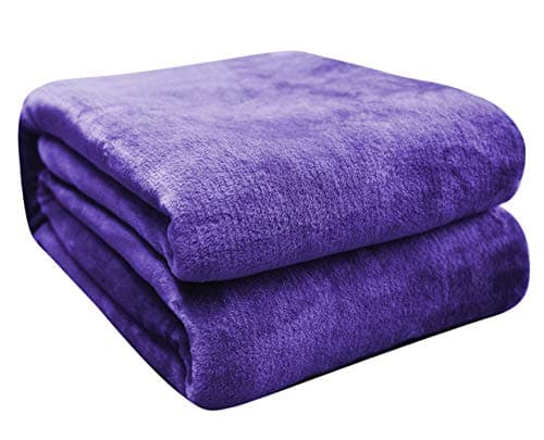 FARFALLAROSSA Oeko-TEX Flauschig Kuscheldecke 130x160 cm - Super Weiche Fleecedecke als Sofaüberwurf - Wohndecke Gelb OE