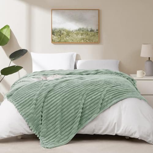 WAVVE Kuscheldecke Flauschig für Zimmer Deko, Sofadecke weicher Fleecedeckenausschnitt, Wohnraum Accessoire 130x150cm Gr