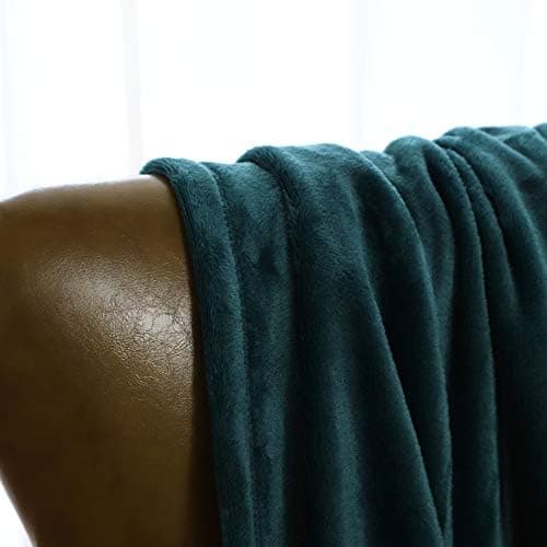Mixibaby Kuscheldecke extra weich & warm als Sofadecke oder Bettüberwurf