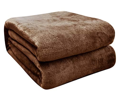 FARFALLAROSSA Oeko-TEX Flauschig Kuscheldecke 130x160 cm - Super Weiche Fleecedecke als Sofaüberwurf - Wohndecke Gelb OE