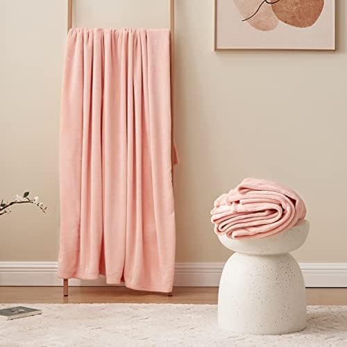Aisbo Flauschig Warme Decke Rot für Winter - Kuschliges Wohnzimmer Blanket 130x150 cm OEKO-TEX