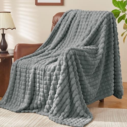 BEDELITE Flauschig Kuscheldecke Hellblau 125x150 für Sofa und Wohnzimmer OEKO-TEX STANDARD 100  
BEDELITE Hellblauer Fla
