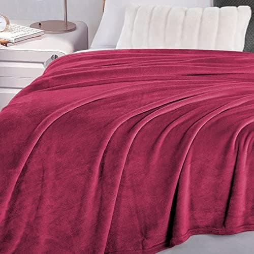 FARFALLAROSSA Oeko-TEX Flauschig Kuscheldecke 130x160 cm - Super Weiche Fleecedecke als Sofaüberwurf - Wohndecke Gelb OE