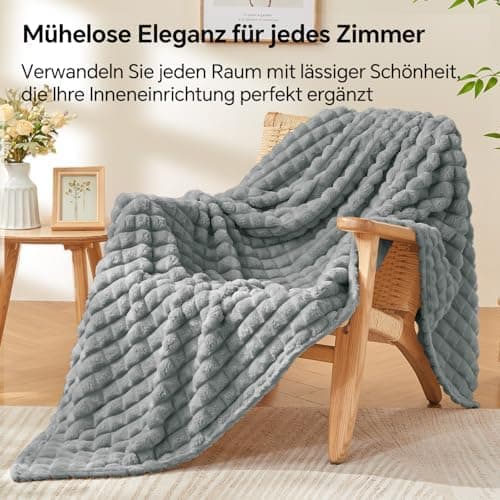 BEDELITE Flauschig Kuscheldecke Hellblau 125x150 für Sofa und Wohnzimmer OEKO-TEX STANDARD 100  
BEDELITE Hellblauer Fla