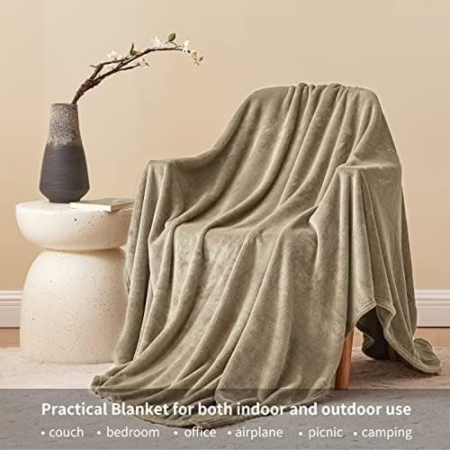 Aisbo Flauschig Warme Decke Rot für Winter - Kuschliges Wohnzimmer Blanket 130x150 cm OEKO-TEX