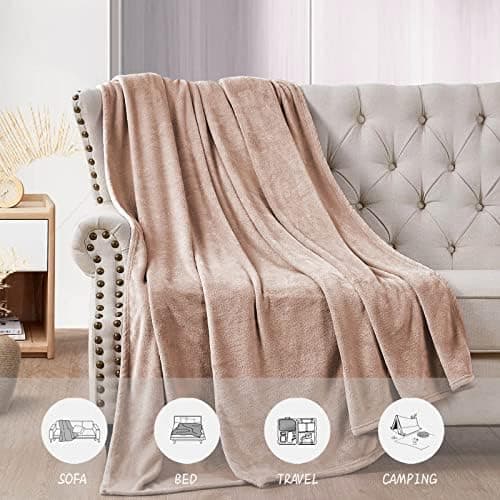 FARFALLAROSSA Oeko-TEX Flauschig Kuscheldecke 130x160 cm - Super Weiche Fleecedecke als Sofaüberwurf - Wohndecke Gelb OE