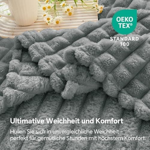 BEDELITE Flauschig Kuscheldecke Hellblau 125x150 für Sofa und Wohnzimmer OEKO-TEX STANDARD 100  
BEDELITE Hellblauer Fla