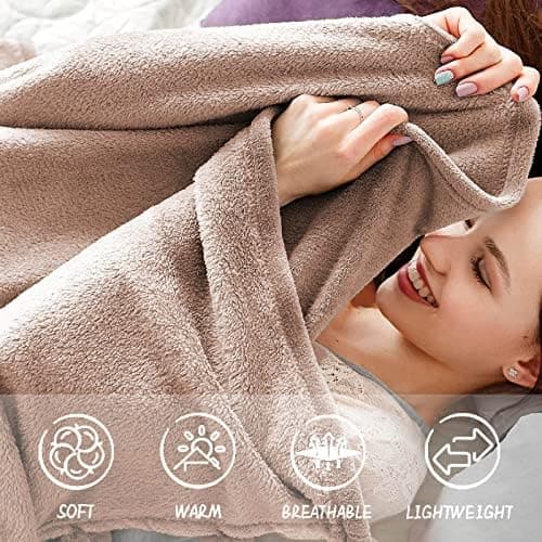 FARFALLAROSSA Oeko-TEX Flauschig Kuscheldecke 130x160 cm - Super Weiche Fleecedecke als Sofaüberwurf - Wohndecke Gelb OE